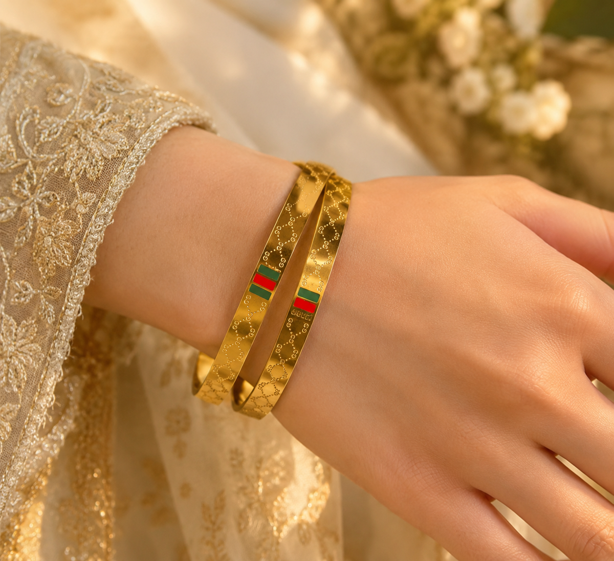 Guci Golden Bangle
