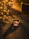Blush Oval Halo Ring 🌸